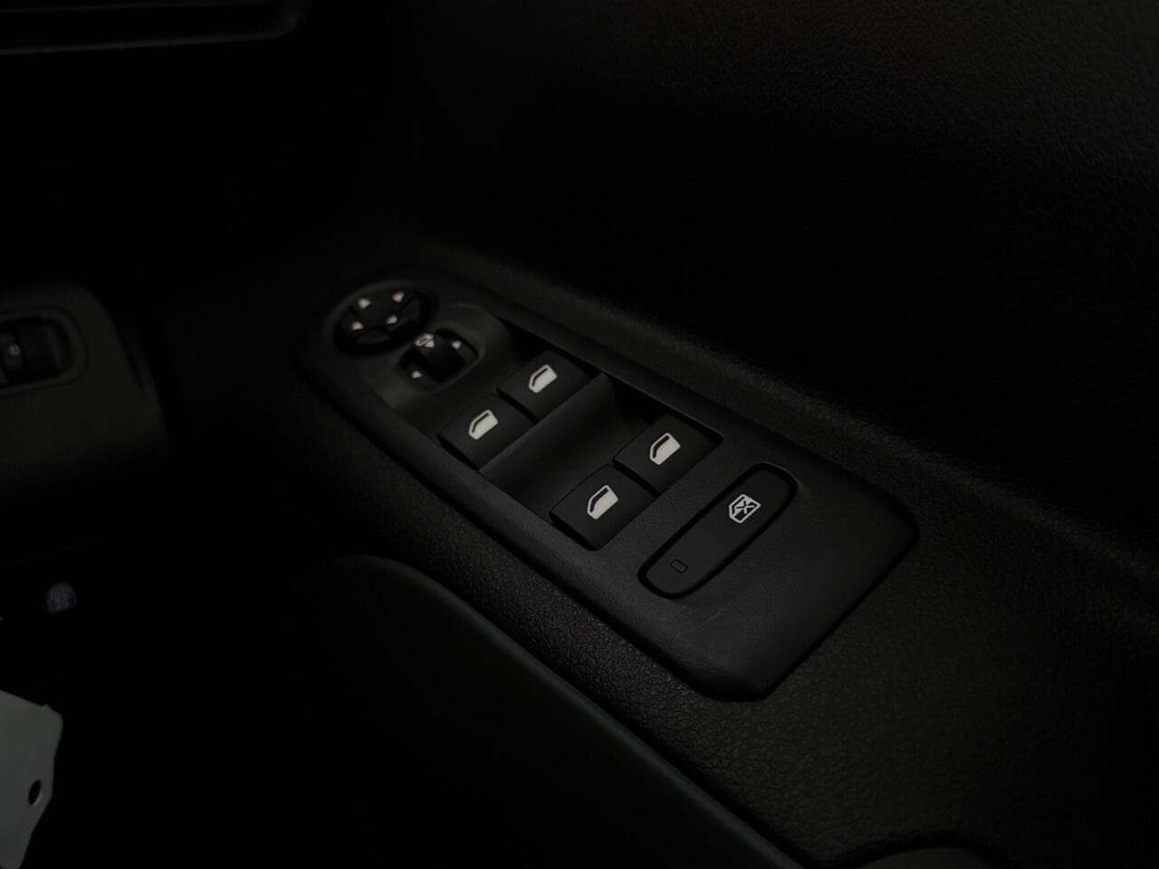 Citroen Berlingo thumbnail Misc Controls