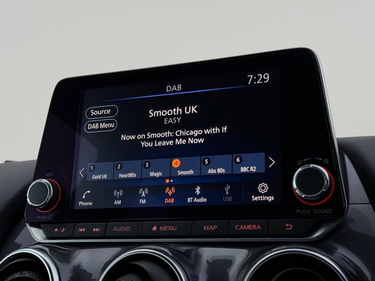 Nissan Juke thumbnail Infotainment System