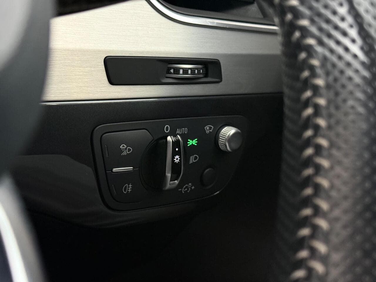Audi Q7 thumbnail Misc Controls