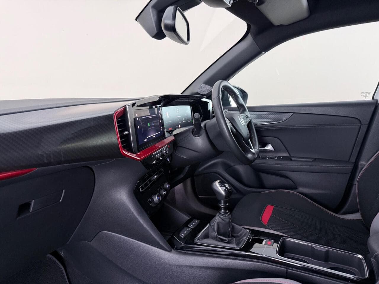 Vauxhall Mokka thumbnail Interior Front