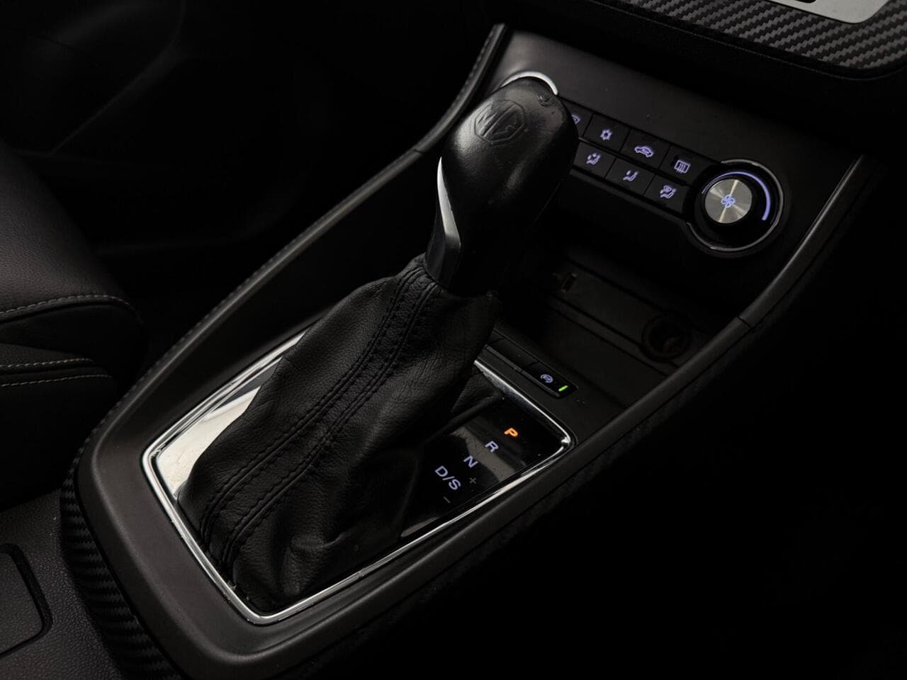 MG MG ZS thumbnail Misc Controls