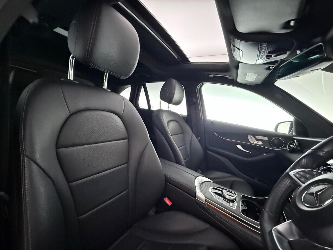 Mercedes-Benz GLC thumbnail Seat Driver