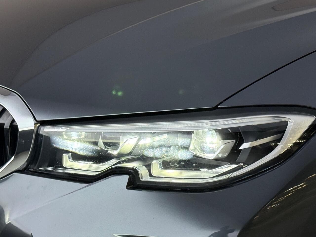 BMW 3 Series thumbnail Lights Front