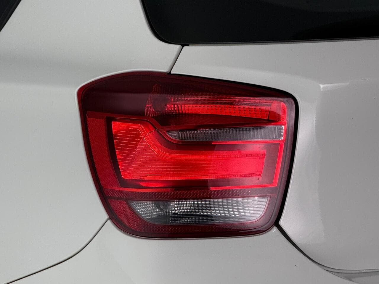 BMW 1 Series thumbnail Lights Rear
