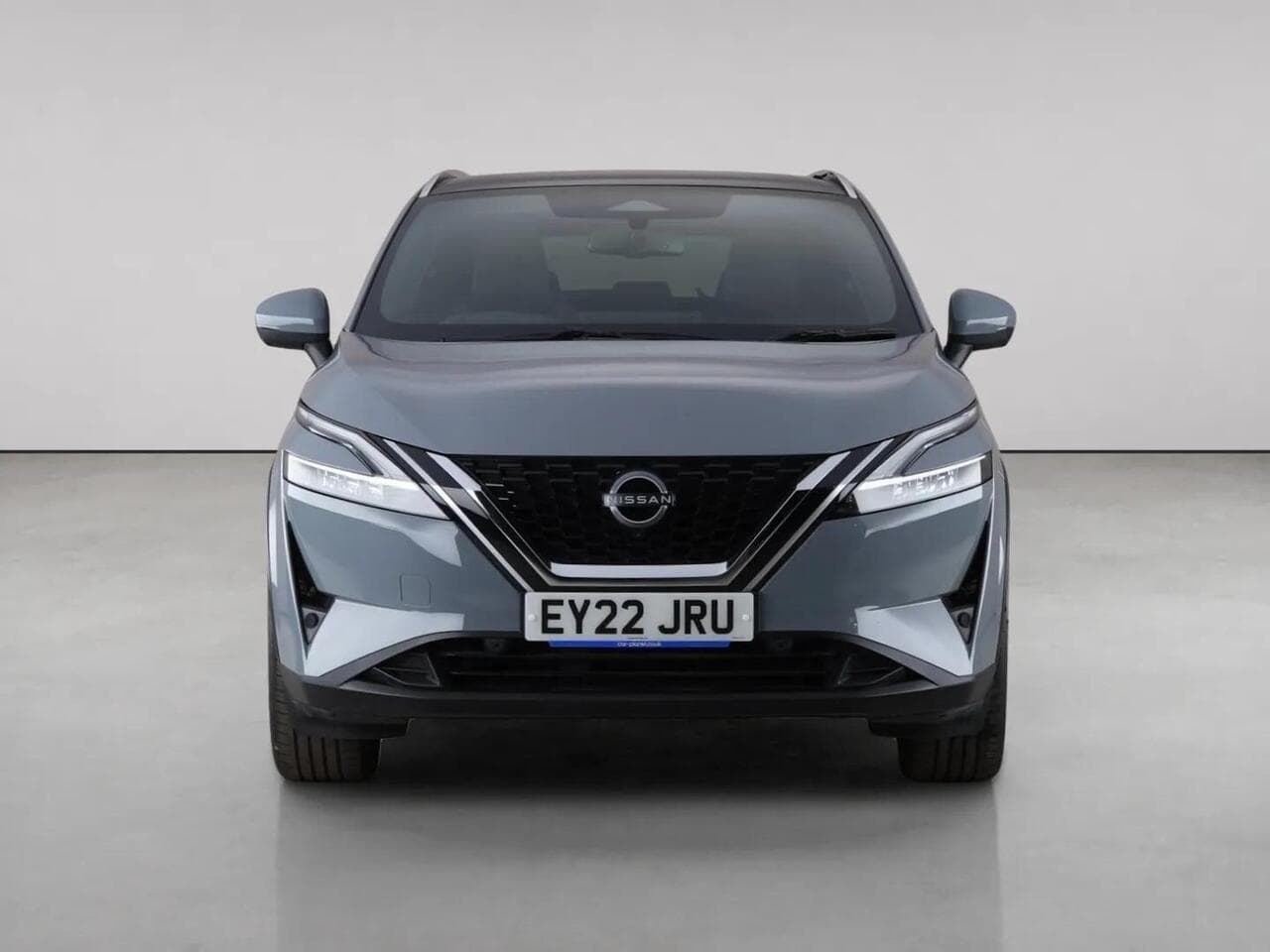 Nissan Qashqai thumbnail Front