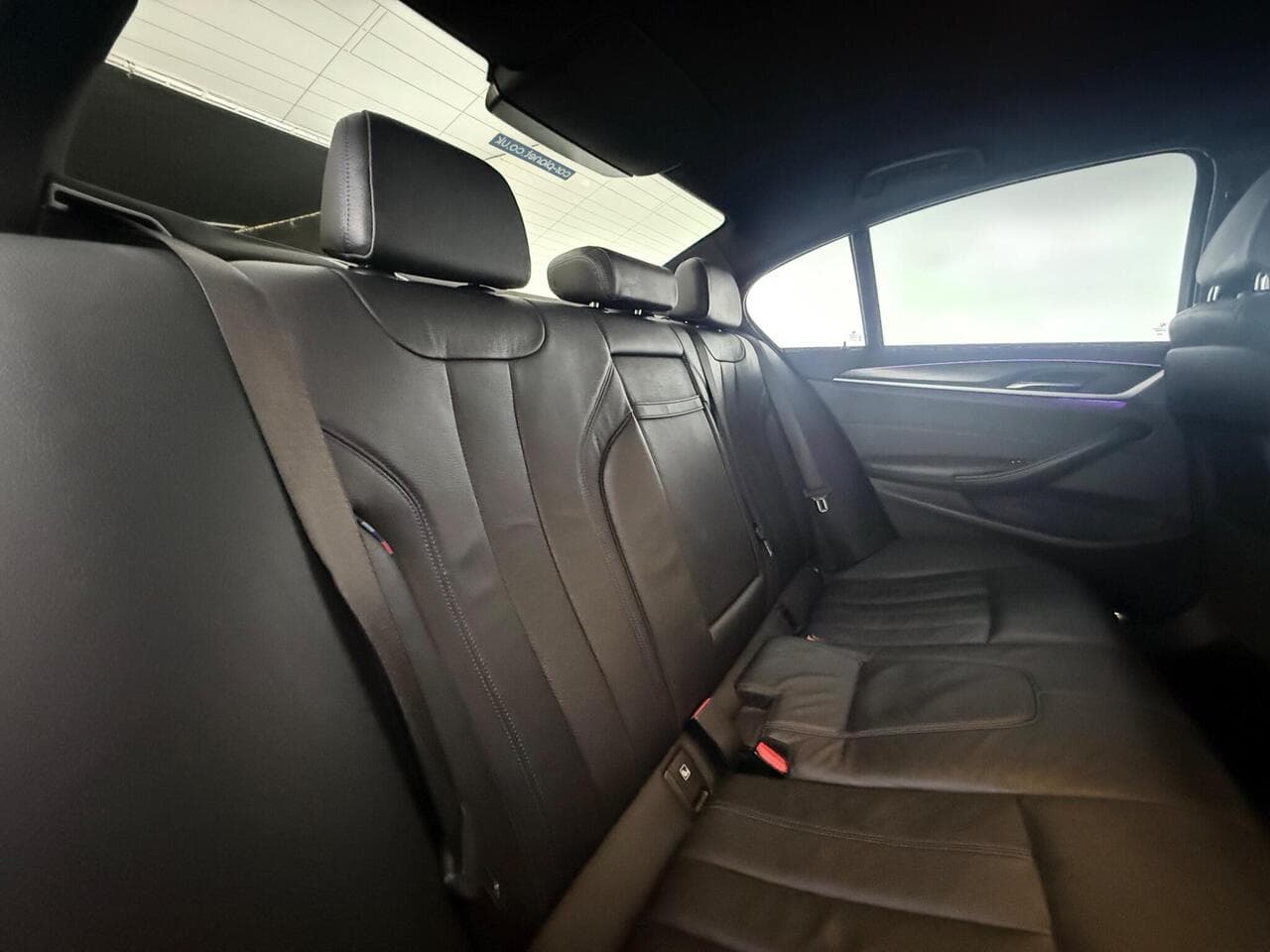 BMW 5 Series thumbnail Seats Rear