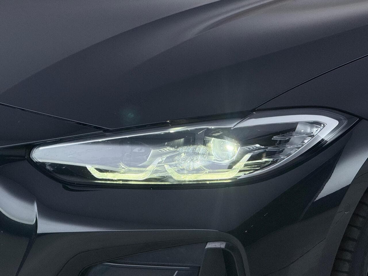 BMW 4 Series thumbnail Lights Front