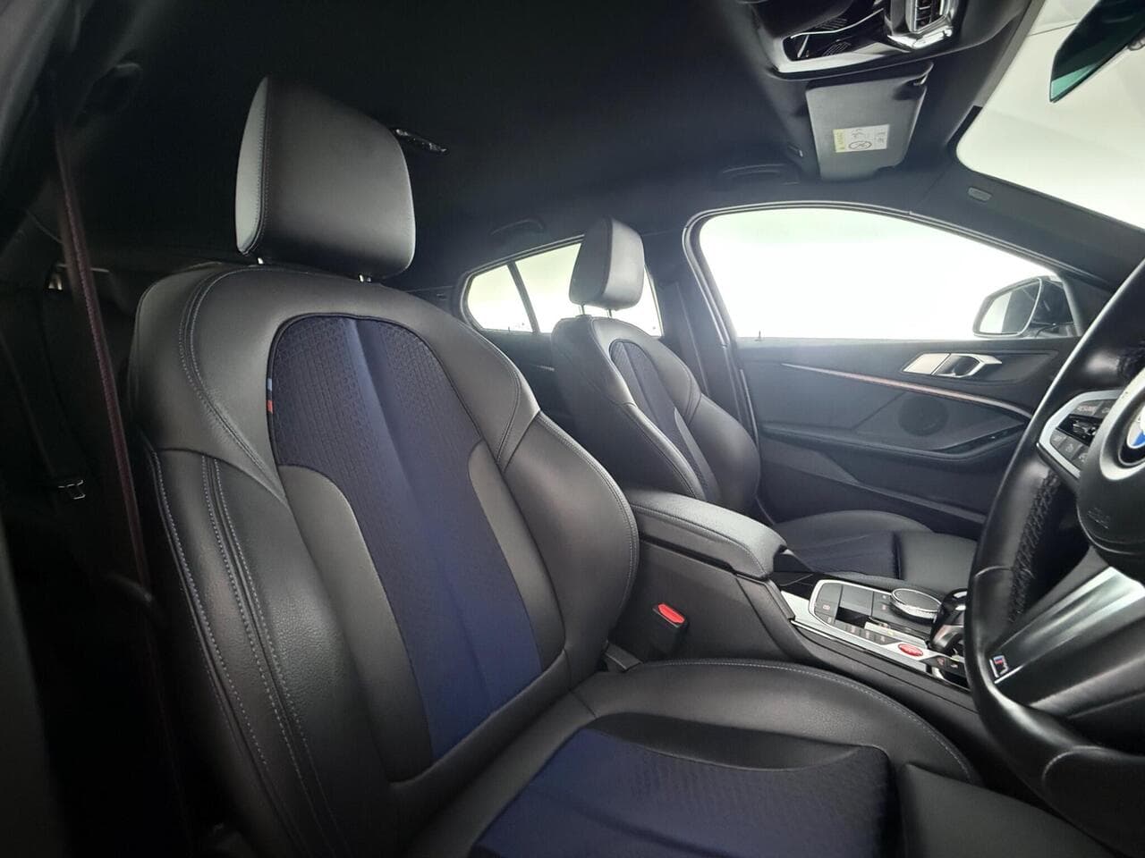 BMW 1 Series thumbnail Seat Driver
