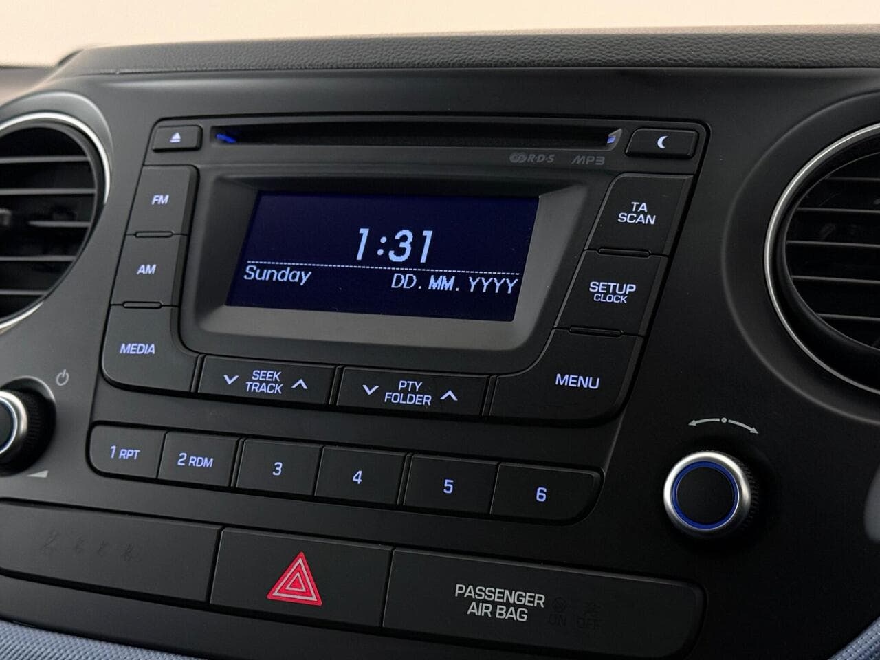 Hyundai i10 thumbnail Infotainment System