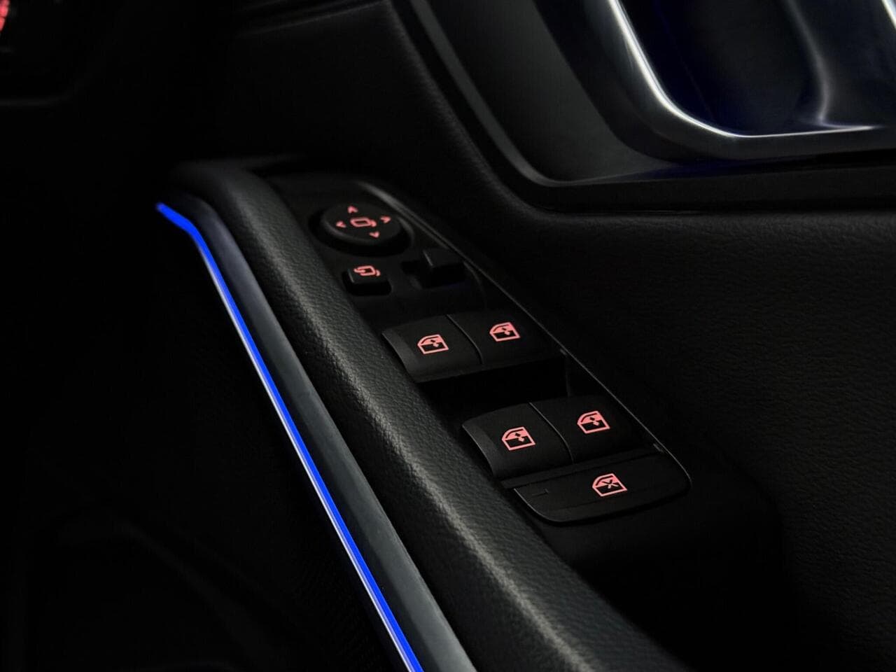 BMW 3 Series thumbnail Misc Controls