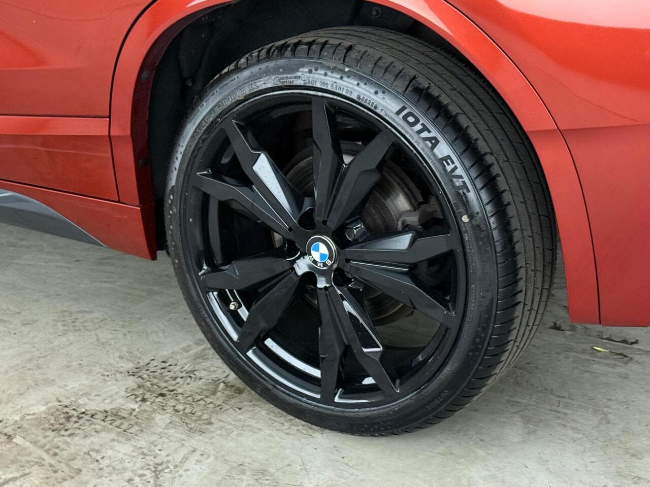 BMW X2 thumbnail Wheel