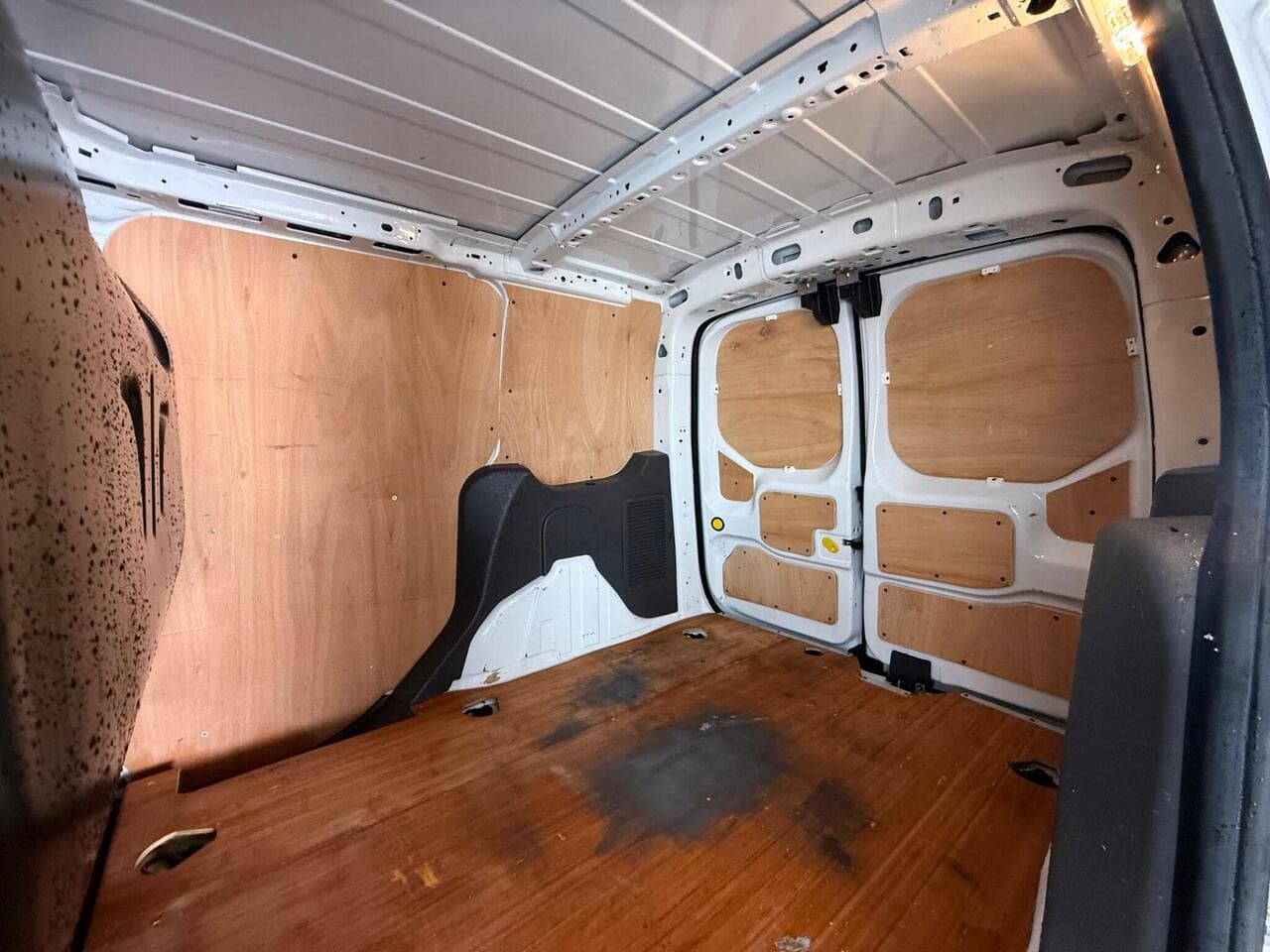 Ford Transit Connect thumbnail Cargo Space