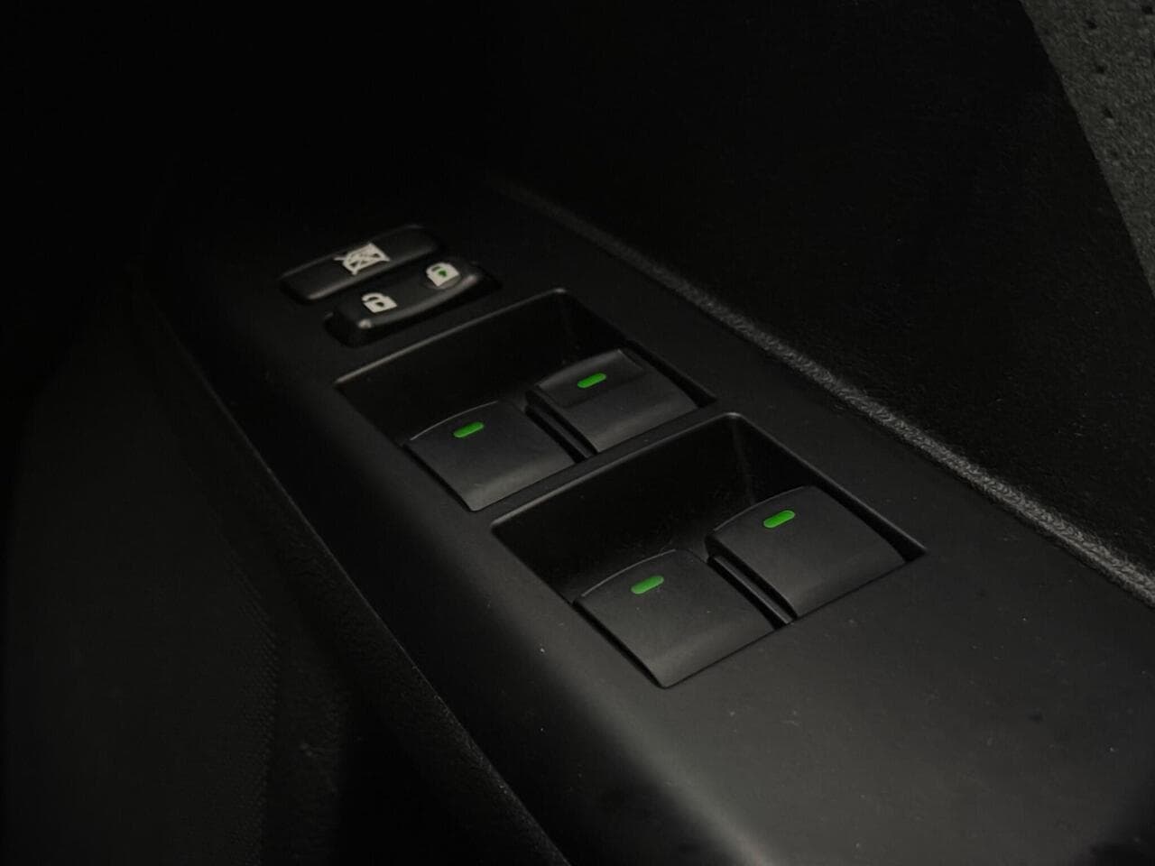 Lexus CT thumbnail Misc Controls