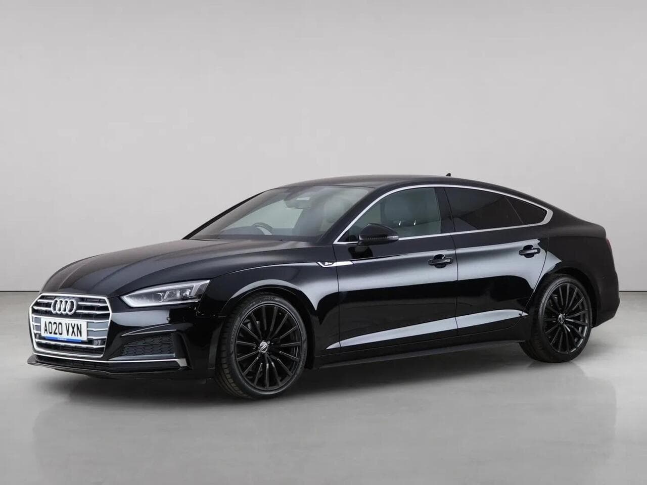 Audi A5 thumbnail Front Left