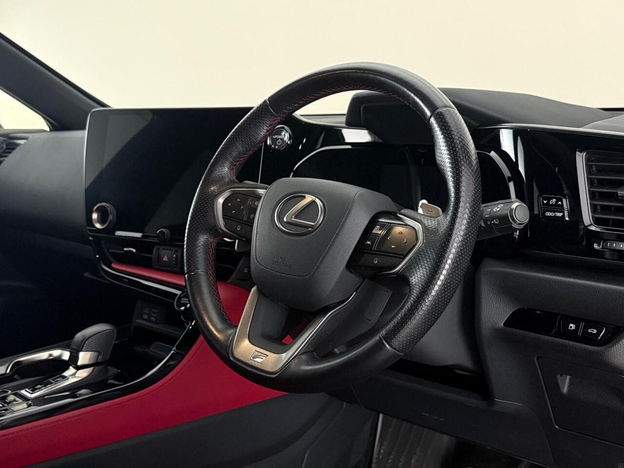 Lexus NX thumbnail Interior Front