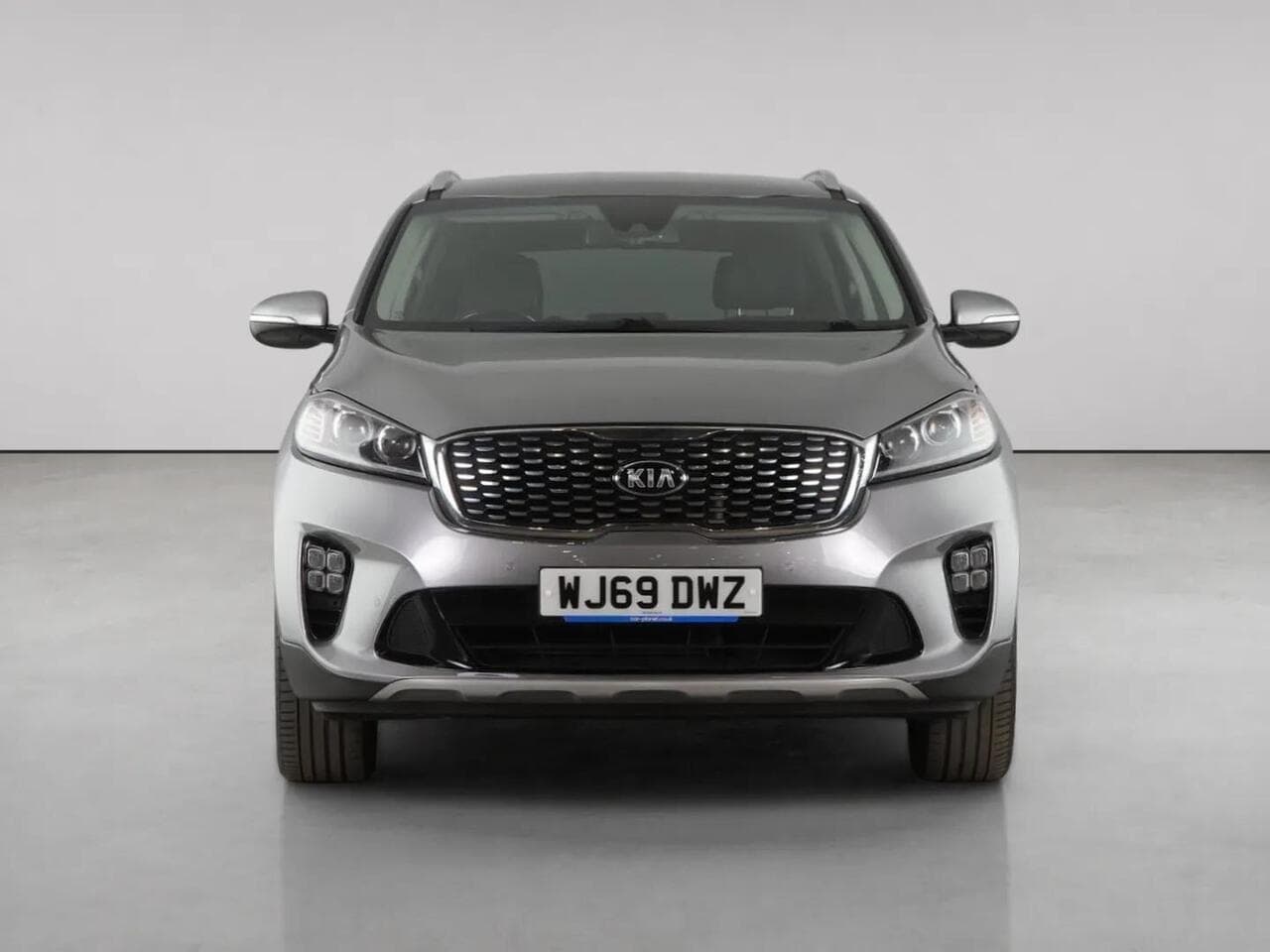 Kia Sorento thumbnail Front