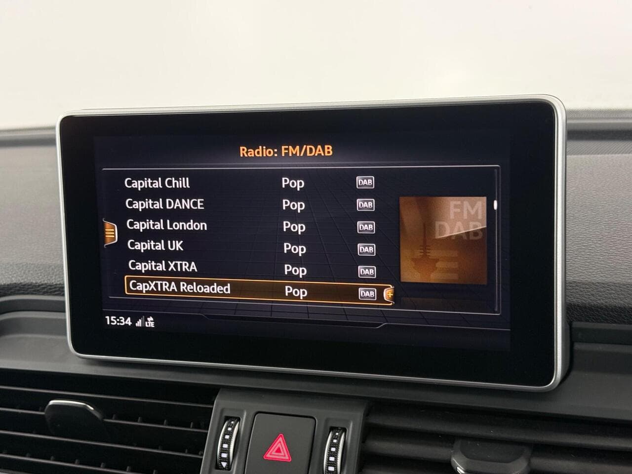 Audi Q5 thumbnail Infotainment System