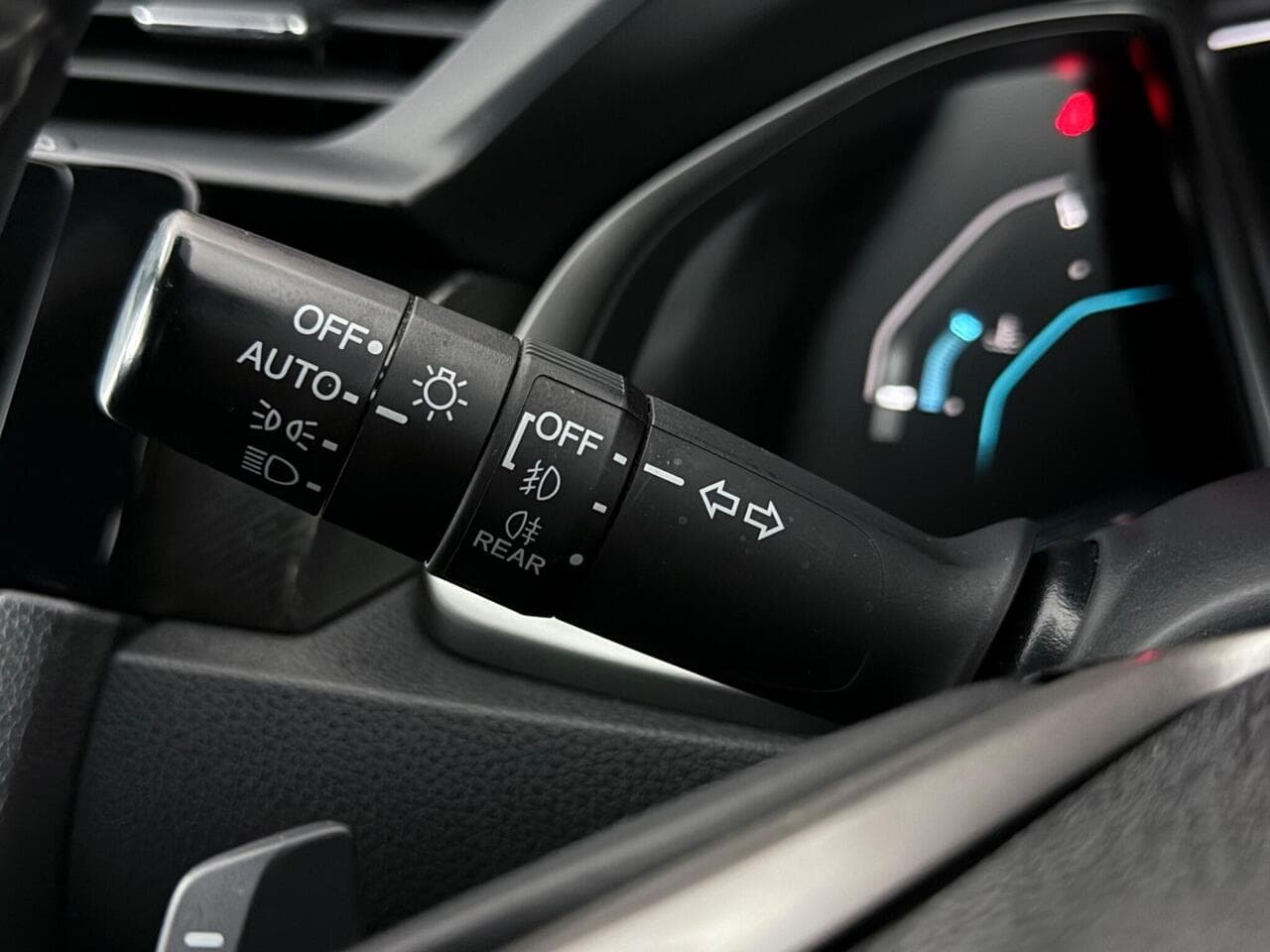 Honda Civic thumbnail Misc Controls