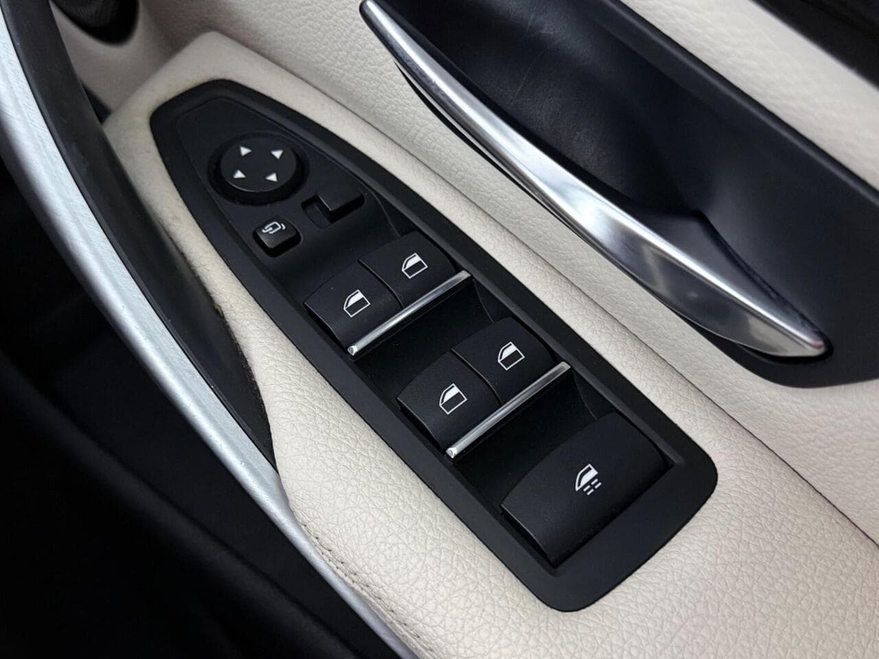 BMW 4 Series thumbnail Misc Controls