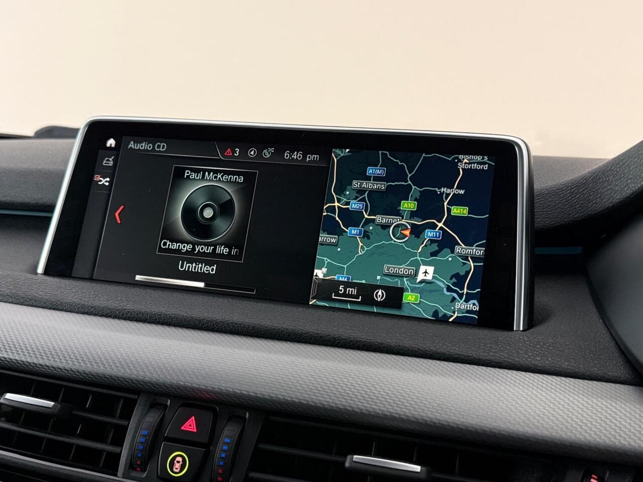 BMW X5 thumbnail Infotainment System