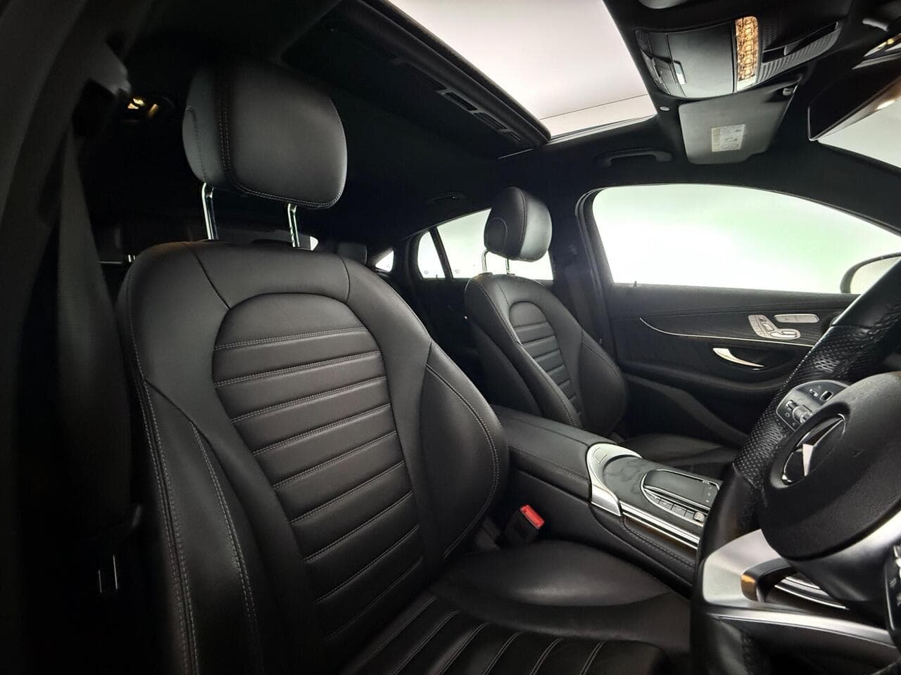 Mercedes-Benz GLC thumbnail Seat Driver