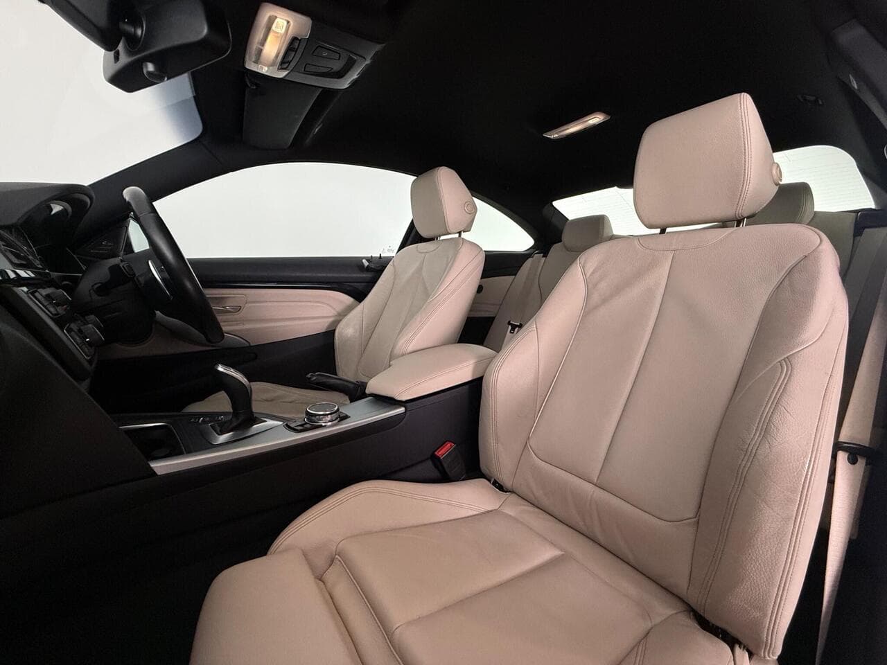 BMW 4 Series thumbnail Seat Front Passenger
