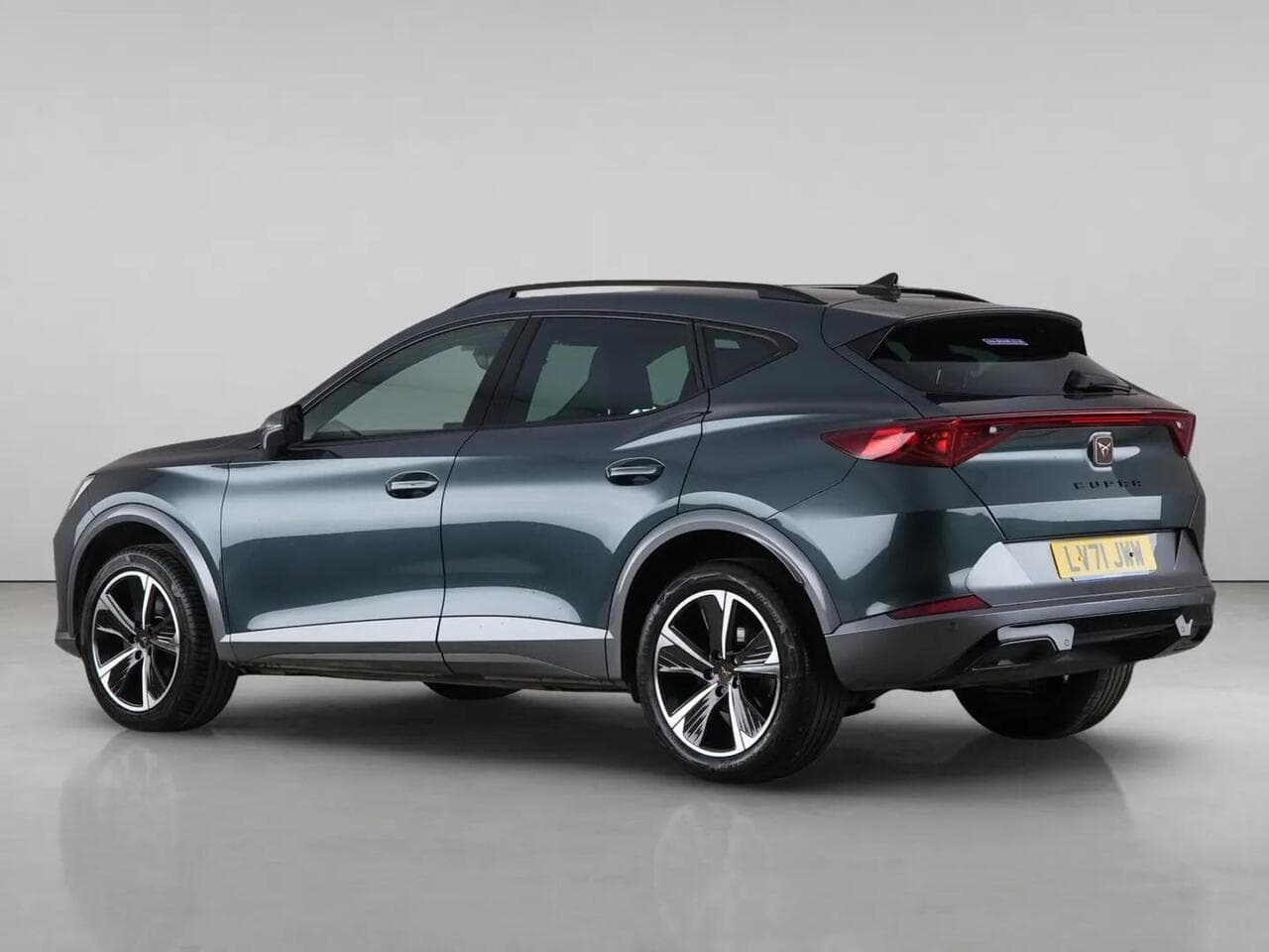 CUPRA Formentor thumbnail Rear Left