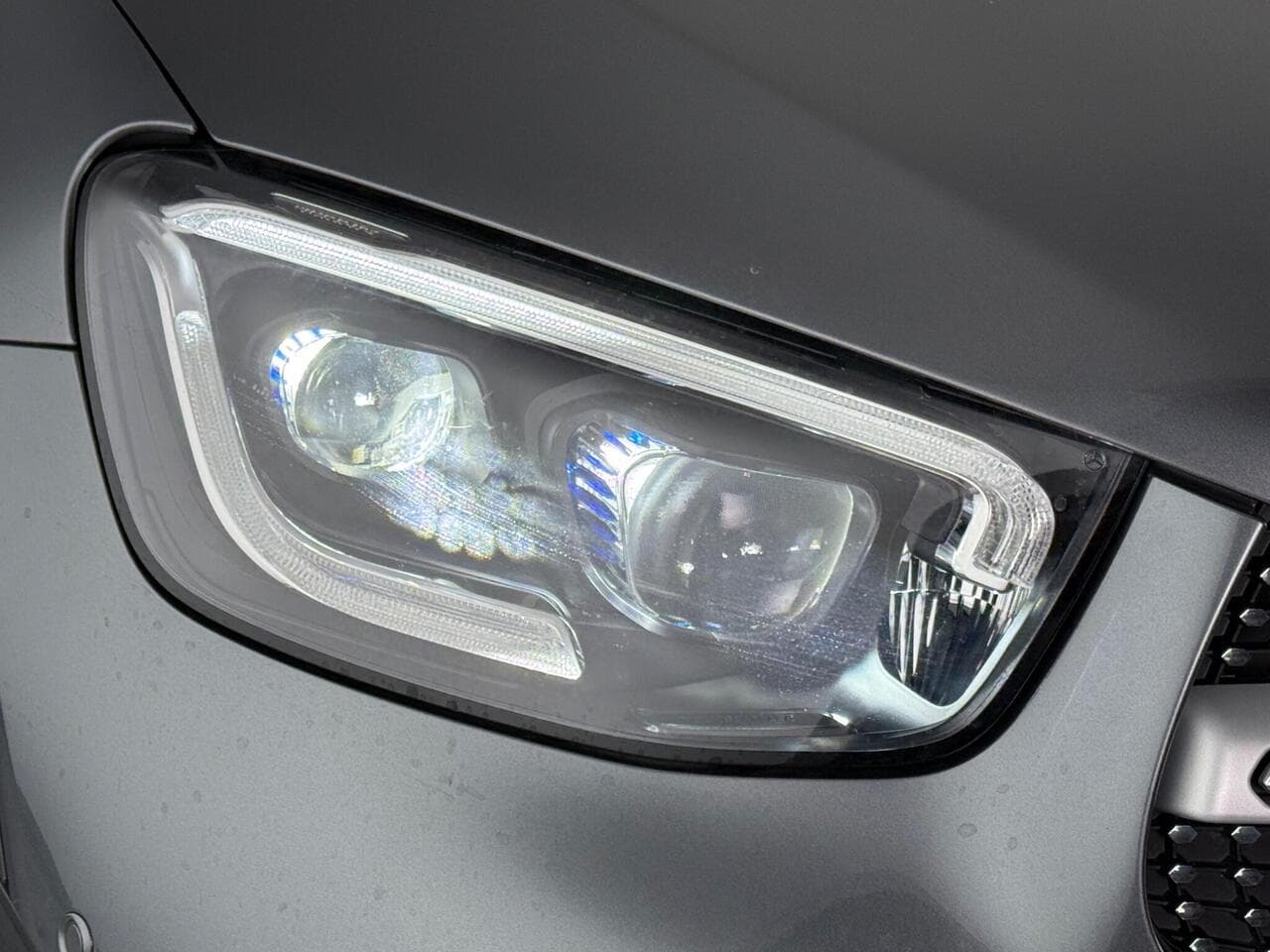 Mercedes-Benz GLC thumbnail Lights Front