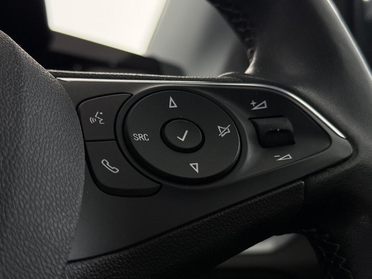 Vauxhall Grandland thumbnail Misc Controls