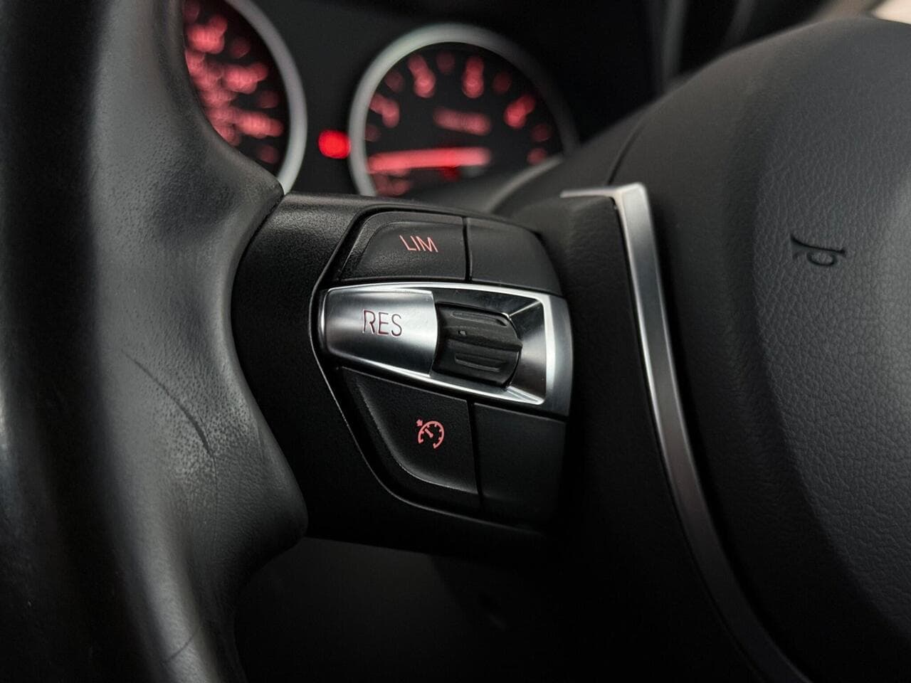 BMW 2 Series Gran Tourer thumbnail Misc Controls