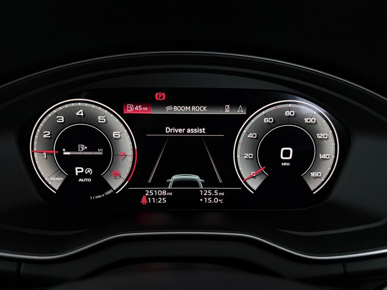 Audi Q5 thumbnail Driver Instruments