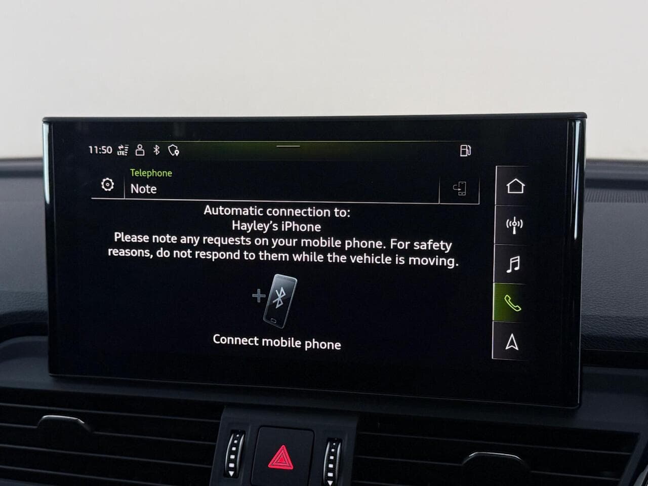 Audi Q5 thumbnail Infotainment System