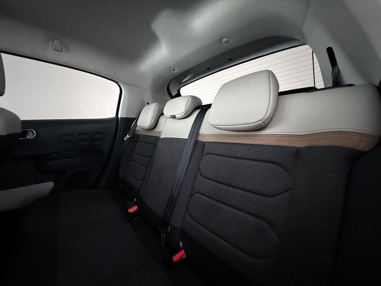 Citroen C3 thumbnail Seats Rear