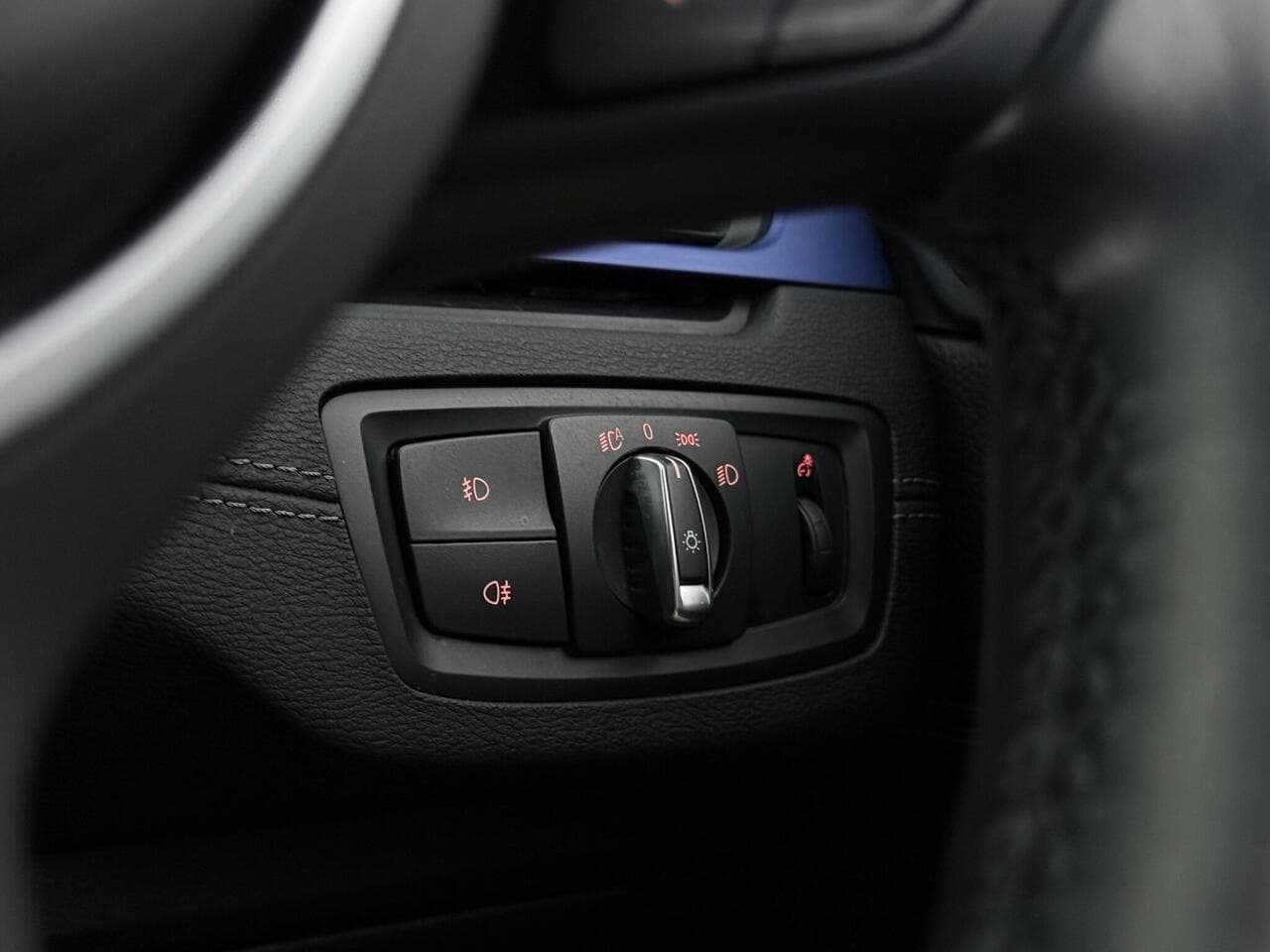 BMW X2 thumbnail Misc Controls