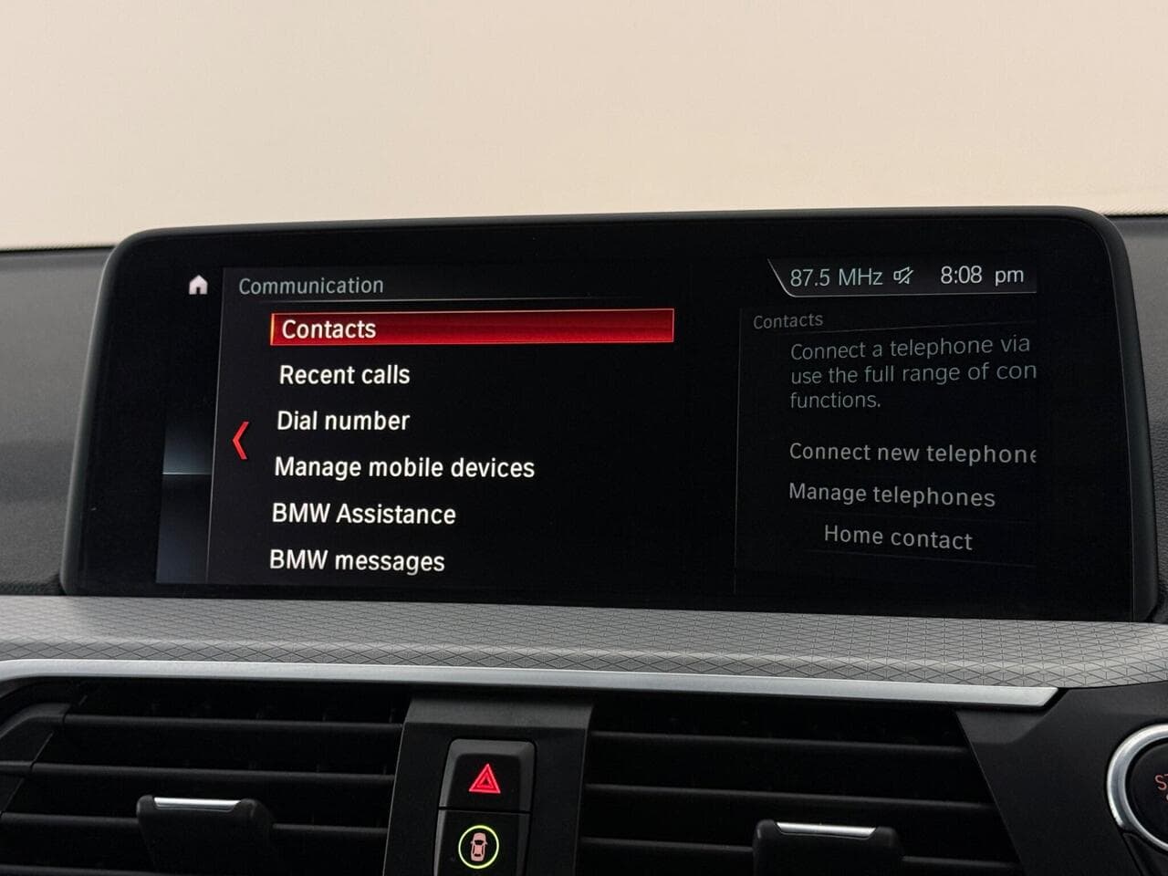 BMW X3 thumbnail Infotainment System