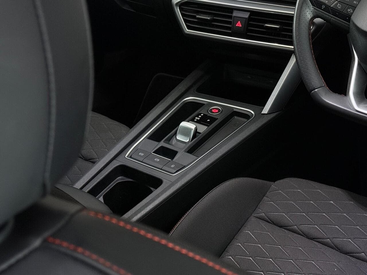 SEAT Leon thumbnail Interior Front