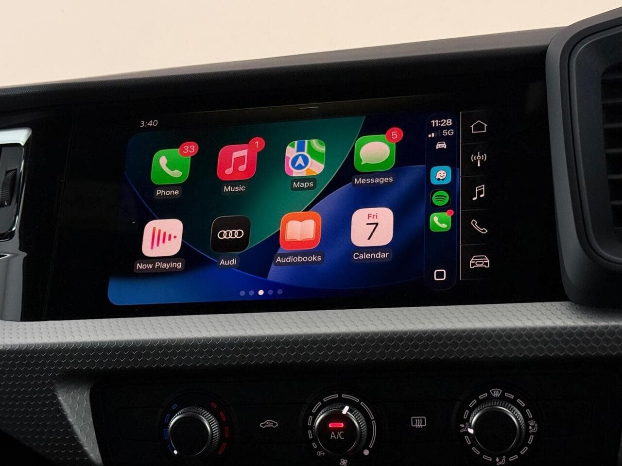 Audi A1 thumbnail Infotainment System