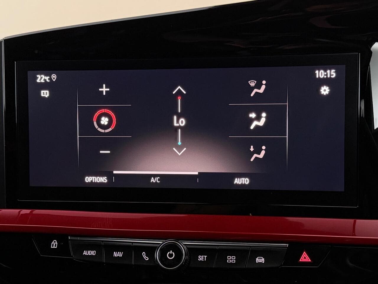 Vauxhall Mokka thumbnail Infotainment System