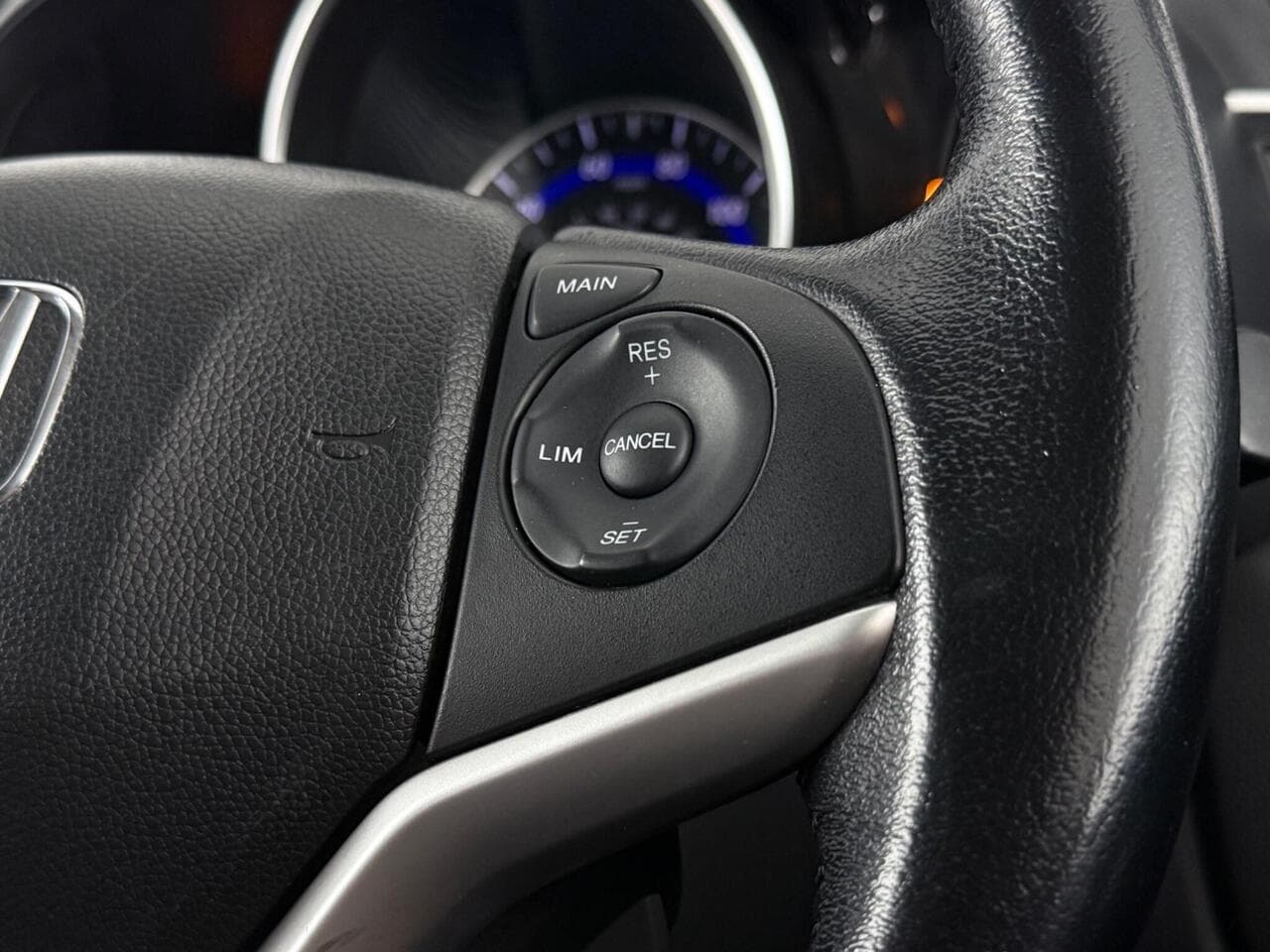 Honda Jazz thumbnail Misc Controls