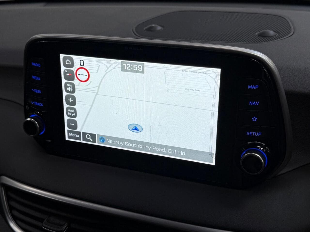 Hyundai TUCSON thumbnail Infotainment System