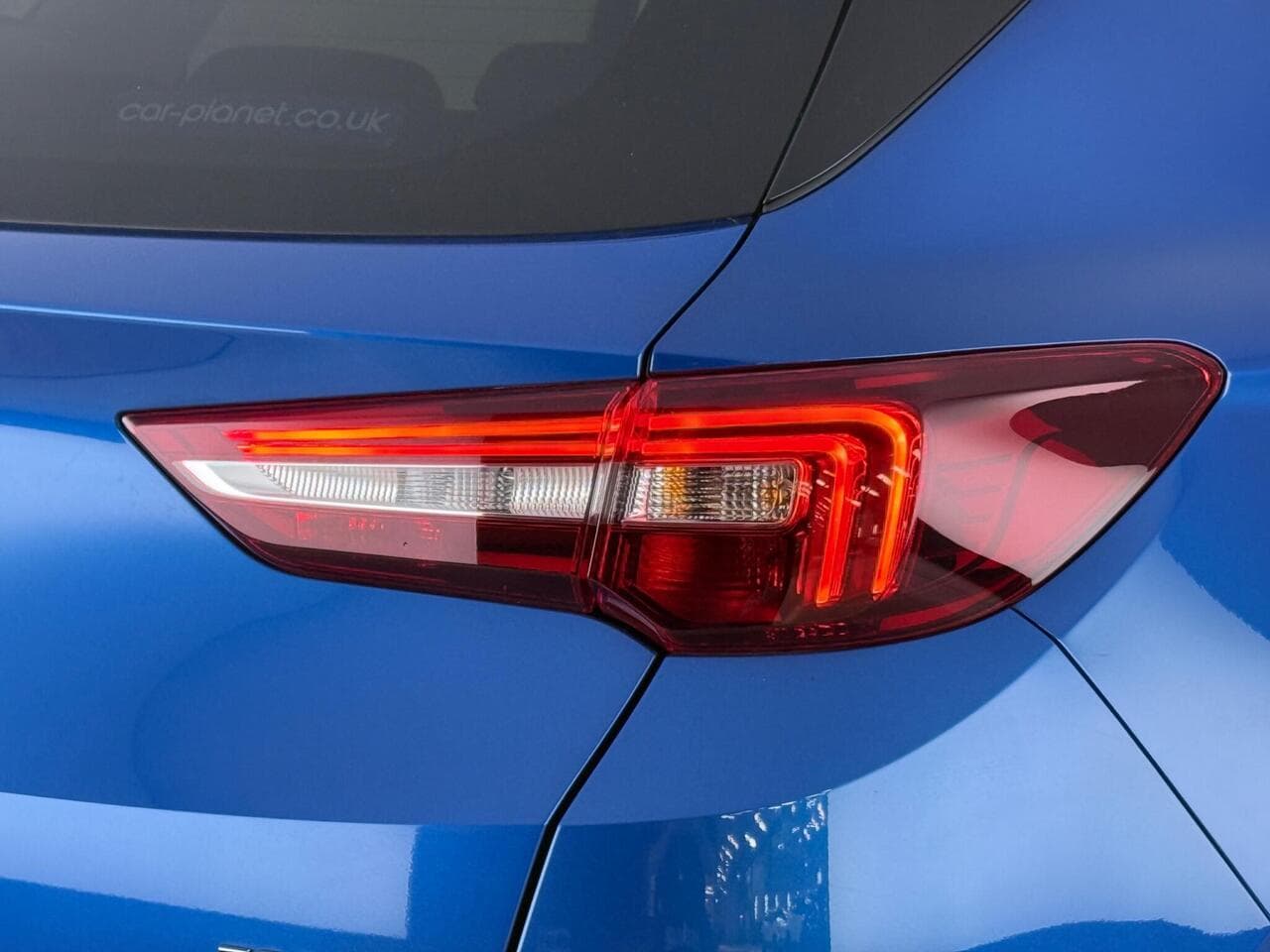 Vauxhall Grandland X thumbnail Lights Rear