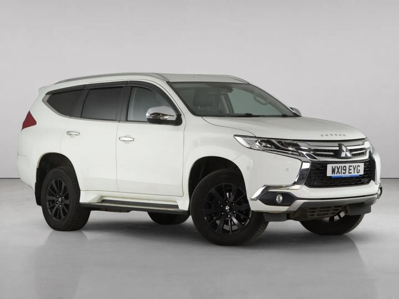 Mitsubishi Shogun Sport - Mitsubishi Shogun Sport 2.4D 4 SUV 5dr Diesel Auto 4WD Euro 6 (181 ps)