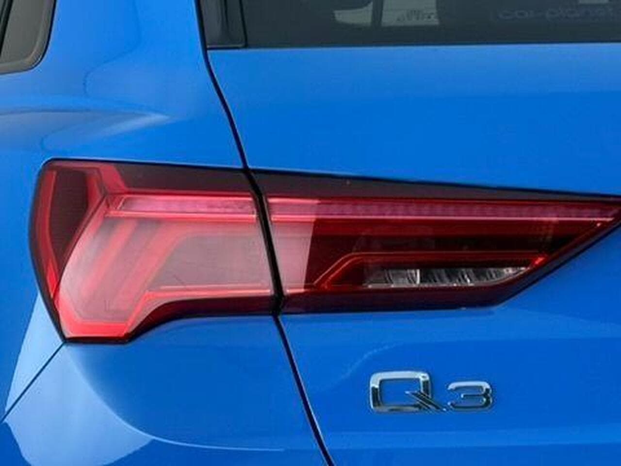 Audi Q3 thumbnail Lights Rear