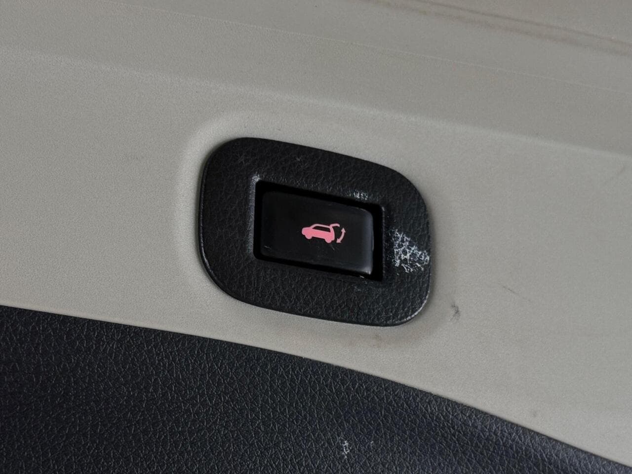 Nissan X-Trail thumbnail Misc Controls
