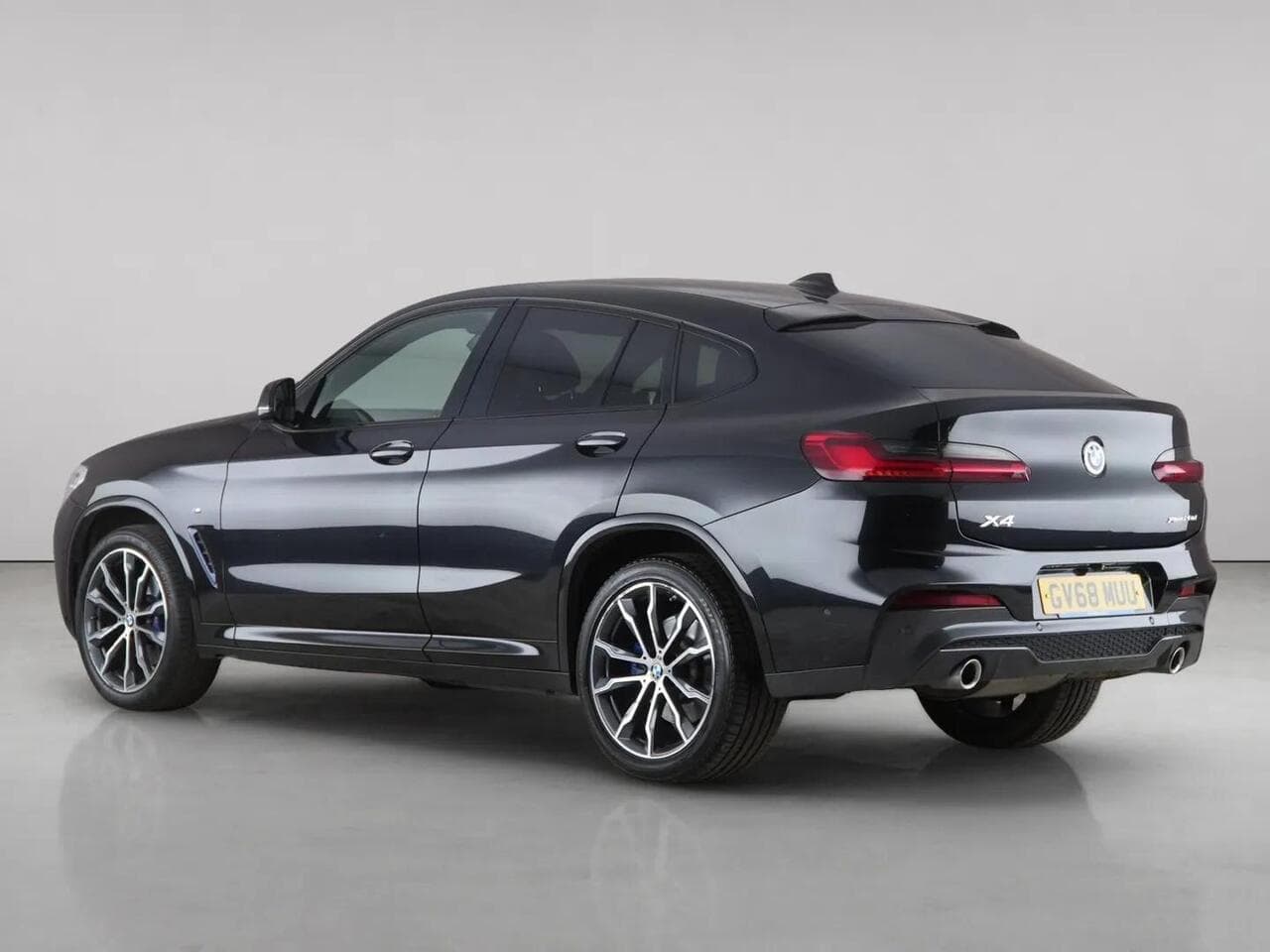 BMW X4 thumbnail Rear Left