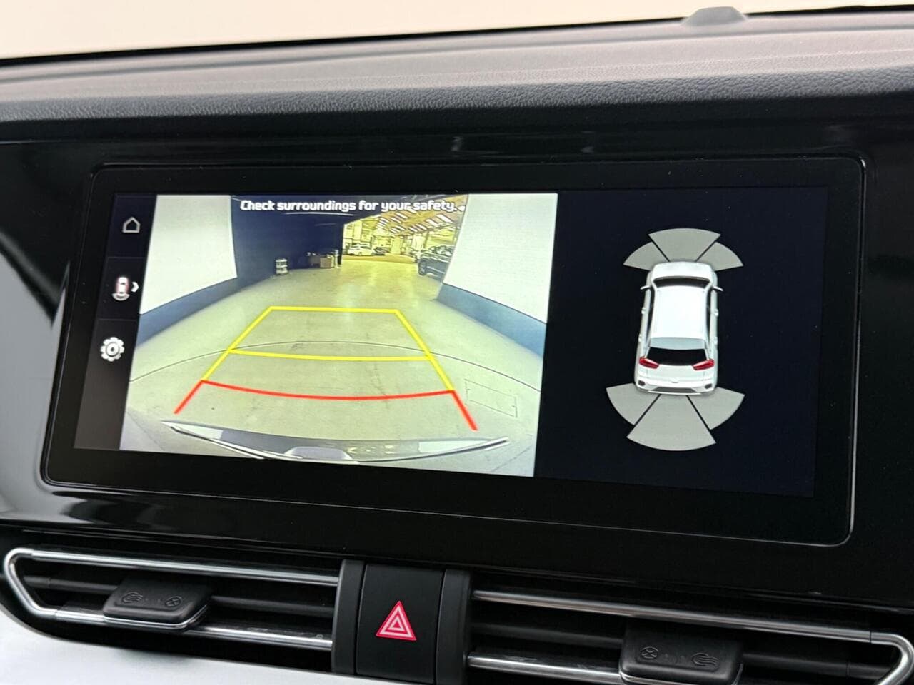 Kia Niro thumbnail Infotainment System