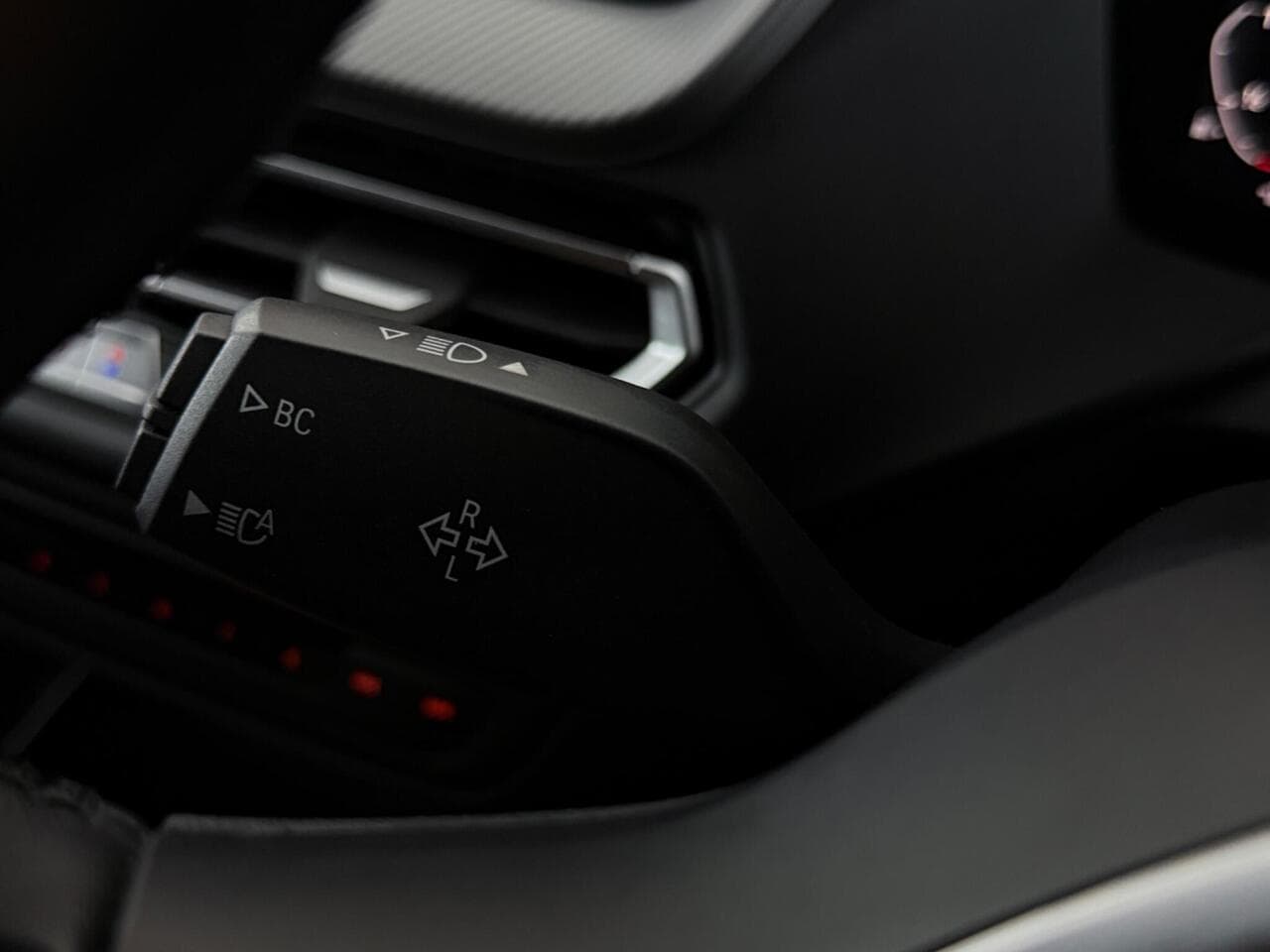 BMW 1 Series thumbnail Misc Controls