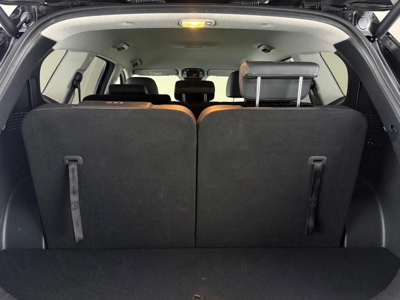 Hyundai Santa Fe thumbnail Boot