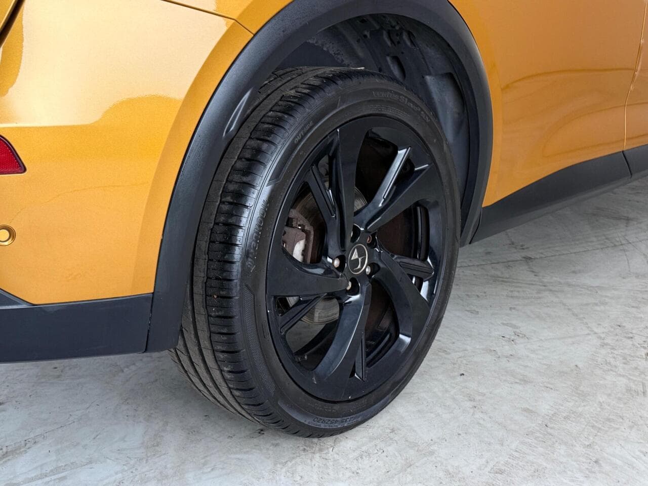DS AUTOMOBILES DS 7 CROSSBACK thumbnail Wheel