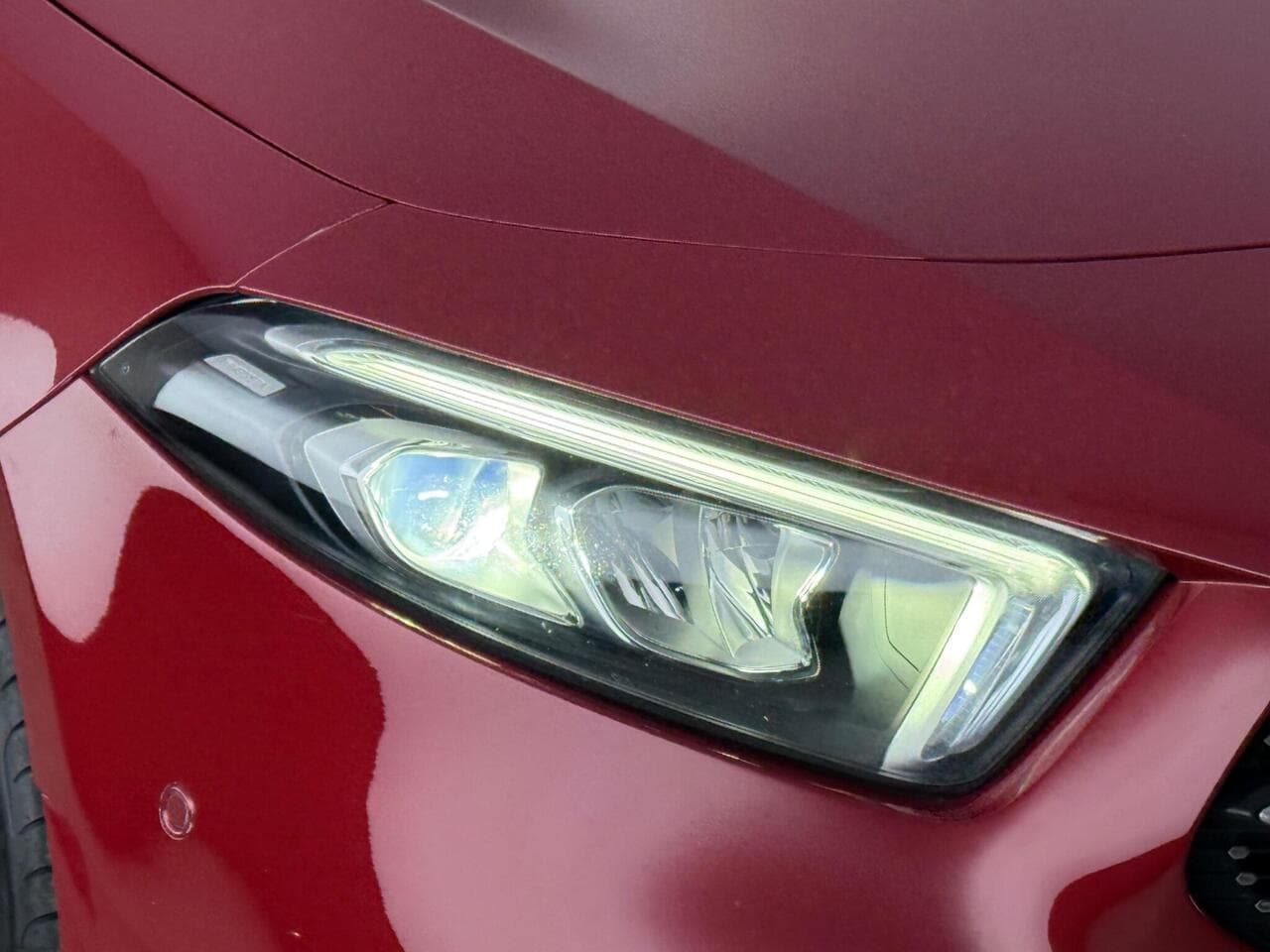Mercedes-Benz A Class thumbnail Lights Front